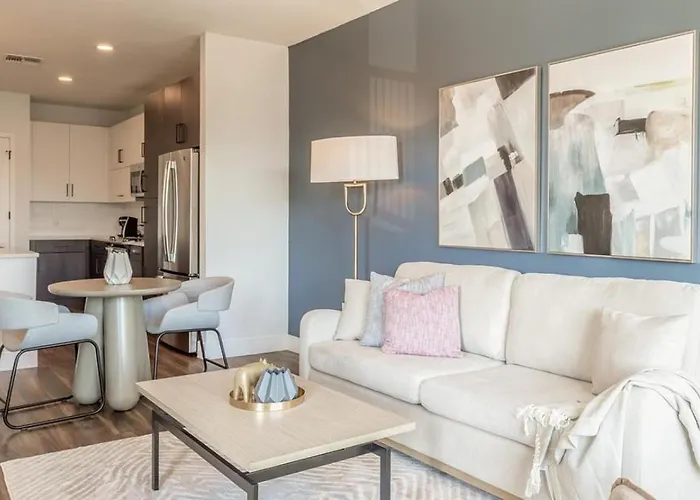 Landing Modern With Amazing Amenities